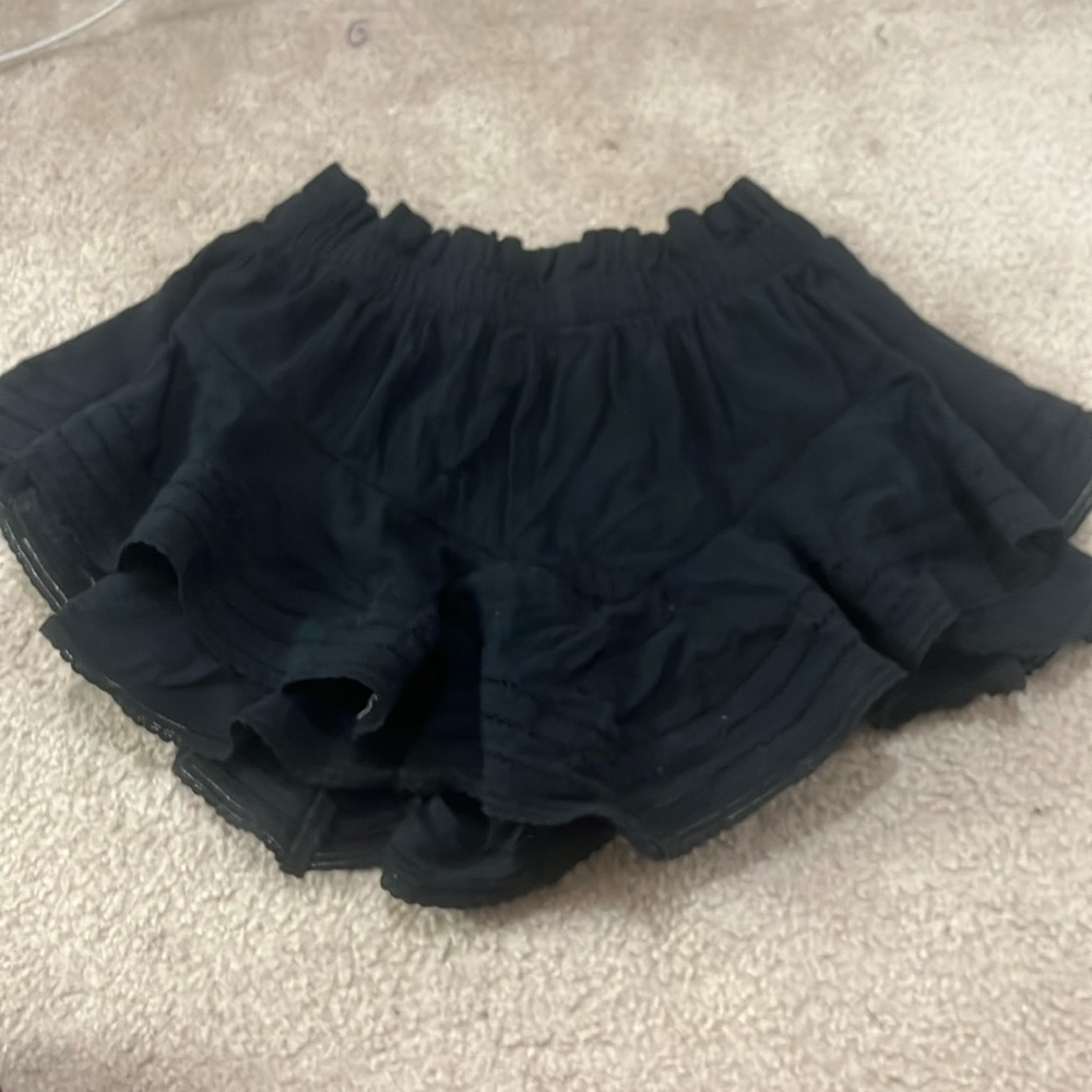 aerie ruffled skirt with built in shorts